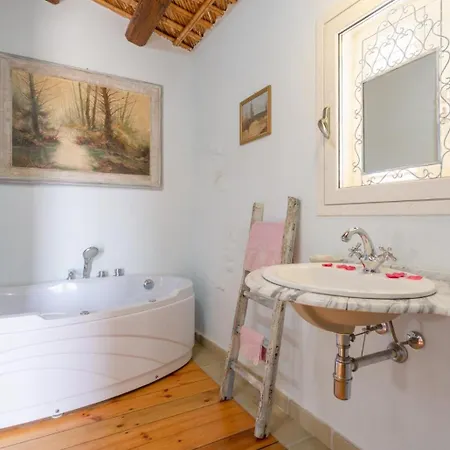 Nina Large Private Pool Ac Wifi *