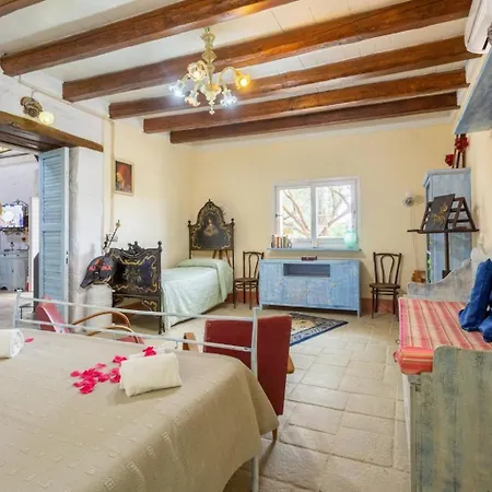 Nina Large Private Pool Ac Wifi