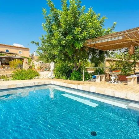 Nina Large Private Pool Ac Wifi