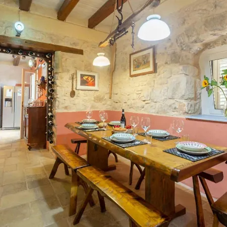 Villa Nina Large Private Pool Ac Wifi *