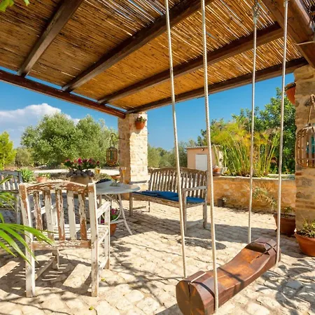 Nina Large Private Pool Ac Wifi