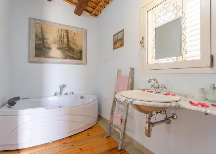 Nina Large Private Pool Ac Wifi *