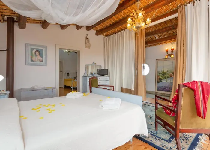 Nina Large Private Pool Ac Wifi Scicli