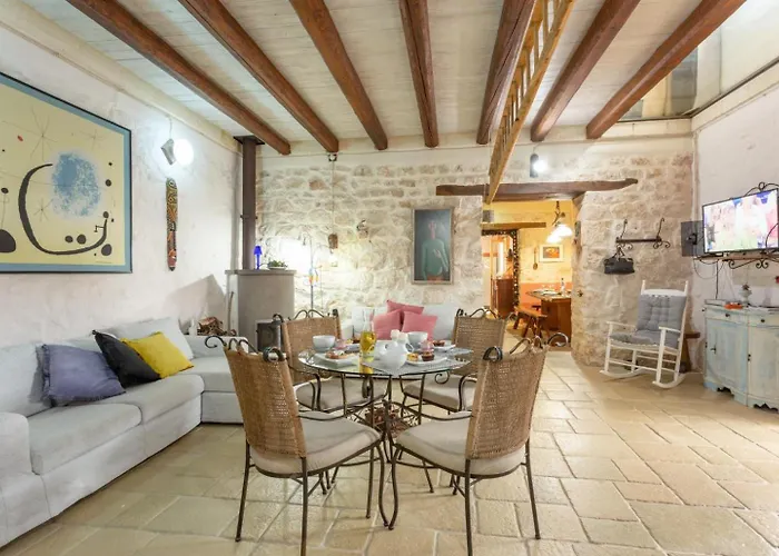 Nina Large Private Pool Ac Wifi Villa
